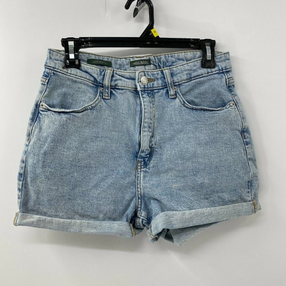 Wild Fable Highest rise mom shorts sz 6 light wash denim